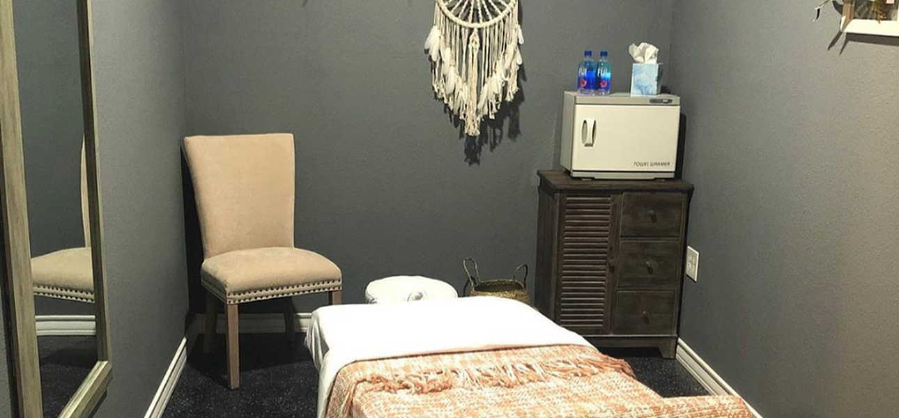 massage room