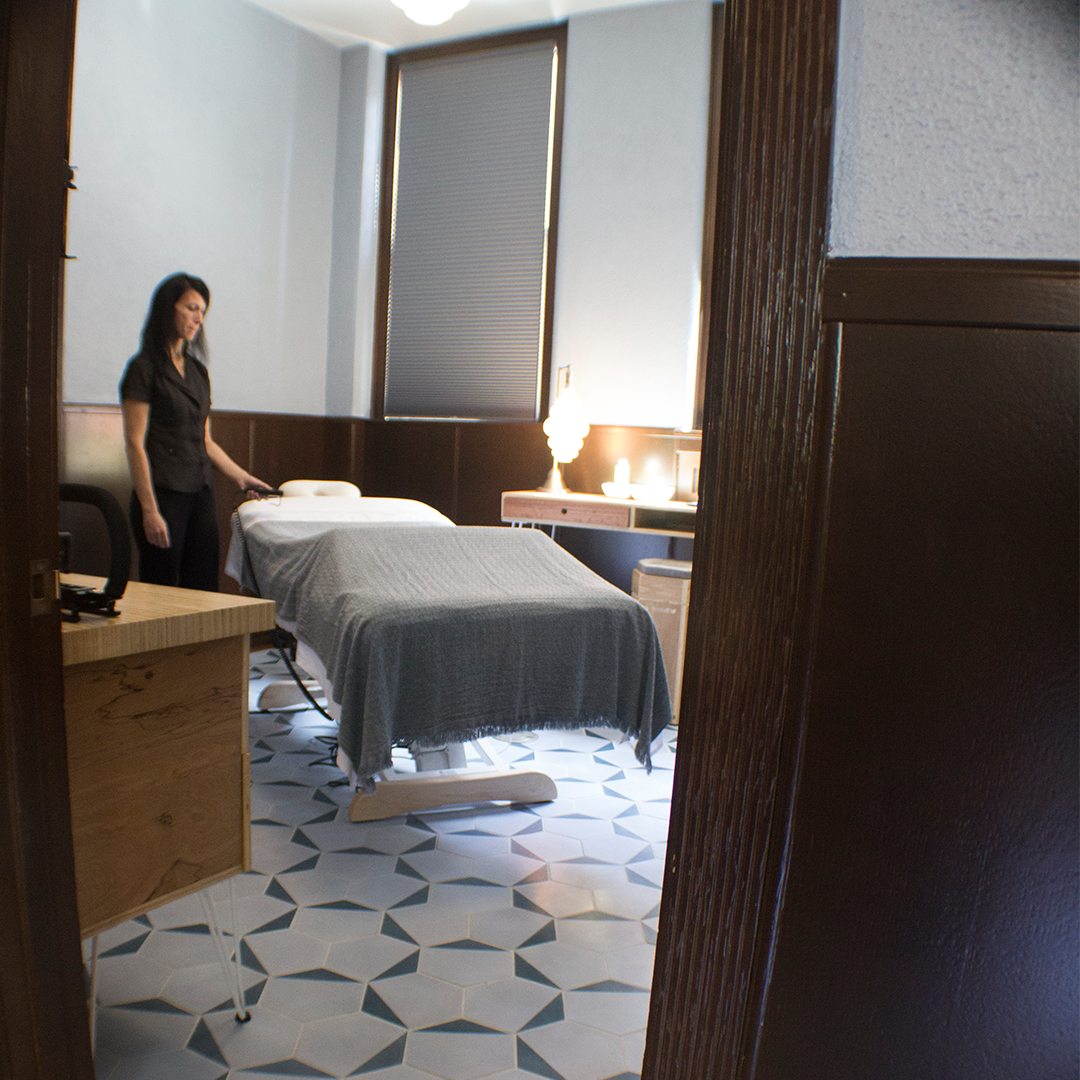 A Custom Moment with Worker B Wellness